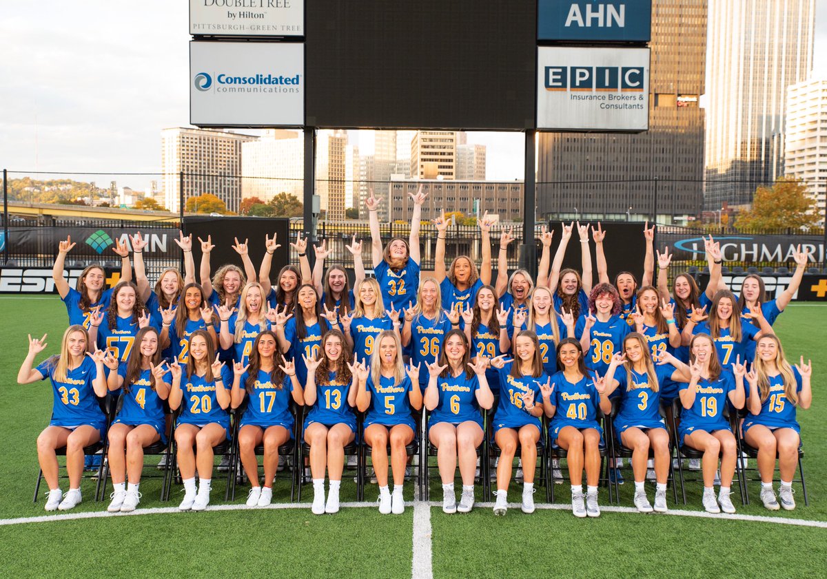 #HappyThanksgiving from these Panthers to you! 🤟💙💛