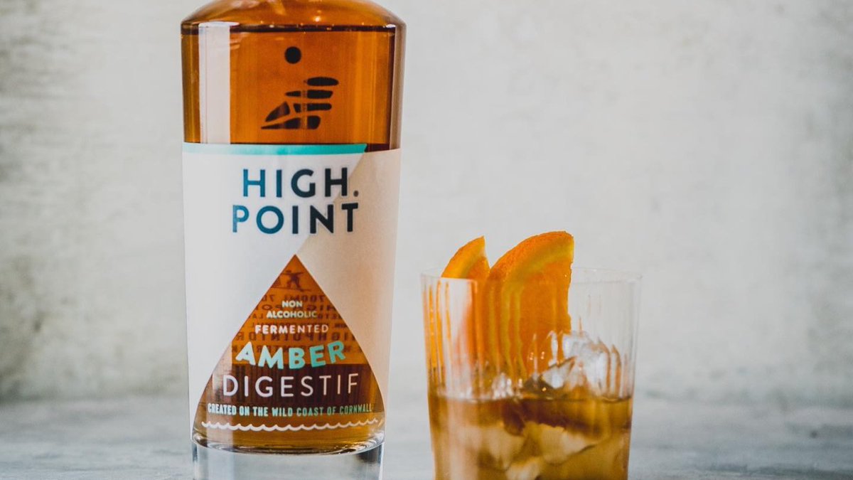 Looking for great alternatives to alcohol this Christmas? We have got you covered!

@HighPointDrinks have got the perfect party tipple if you're going alcohol-free this festive season 🎄 

Shop their tipples on our website!

Shop here: bit.ly/LandofSaintsGin