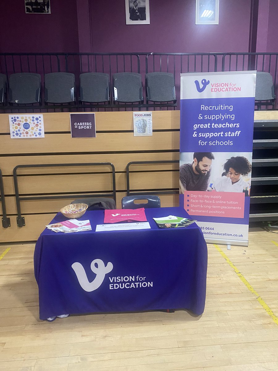 MarieV4E's tweet photo. I’m here @StretfordHigh for careers evening, talking all things Education Recruitment. Looking forward to meeting students and parents/carers. https://t.co/4JeyLVc7TQ