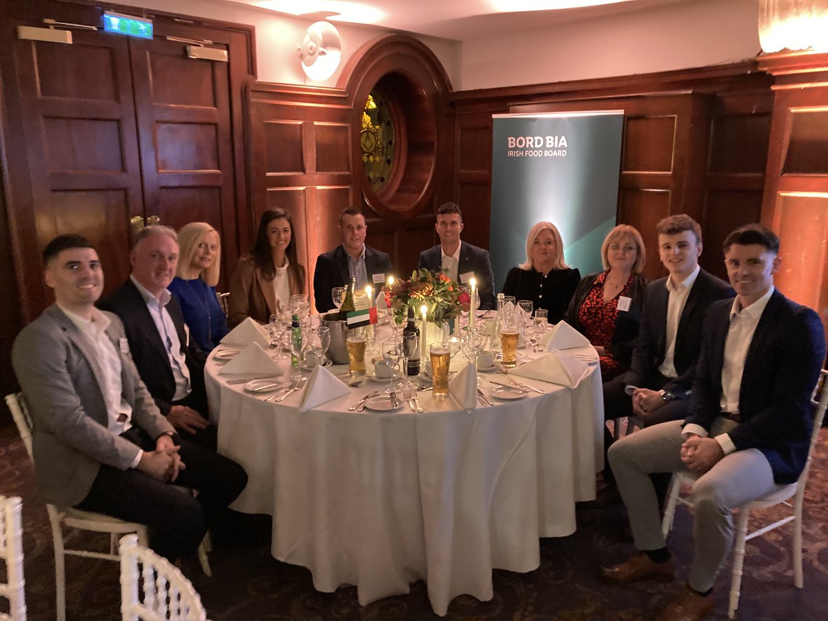 HarryKehoe1's tweet photo. A great night with the @F_Nutrition team at the Bord Bia Brand Forum Annual Food &amp; Drink Industry Dinner #BordBia https://t.co/A6Z9l05iPm