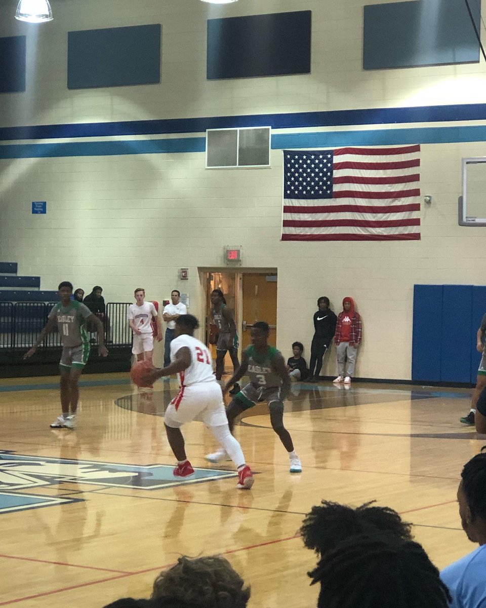 a1hoopsreport's tweet photo. We are a proud sponsor of the JL Mann sub varsity tournament this week….Good Luck to all the teams #a1certified #a1hoopscertified #givingback https://t.co/hFWG8Kx0P3