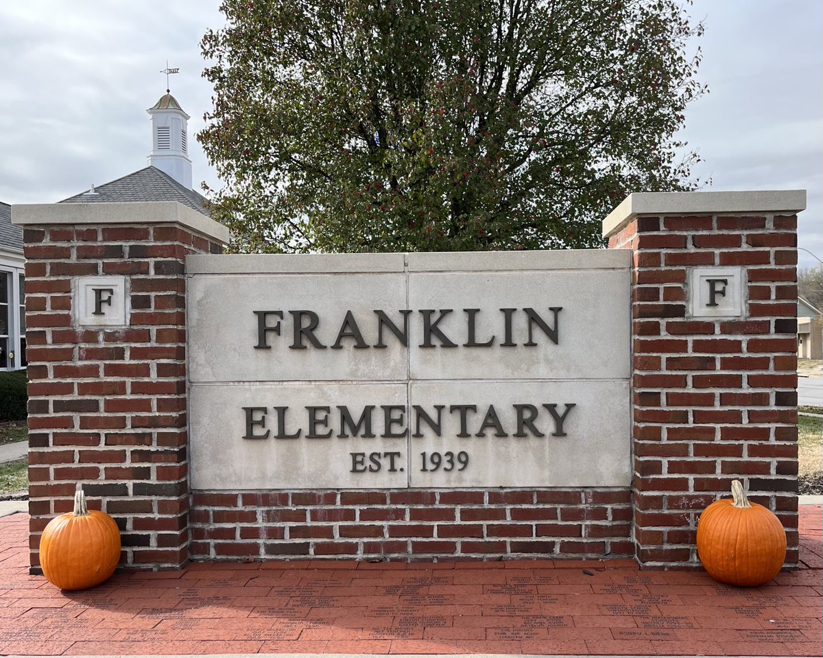 Happy Thanksgiving from the educators ⁩<a href="/LPSFranklinElem/">Franklin Elementary</a>⁩. 

We are grateful for the opportunity to serve the students and families of our school and the community <a href="/LIBERTYSCHOOLS/">LPS53</a>⁩