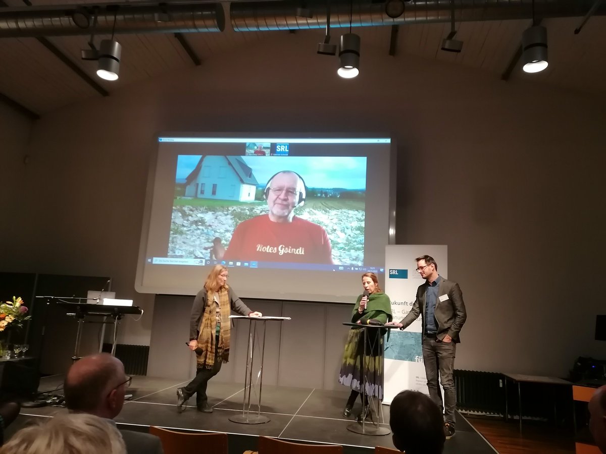 HolzelMarco's tweet photo. Spannende Diskussion zu räumlicher Gerechtigkeit bei der Jahrestagung der 
SRL (Vereinigung für Stadt-, Regional-und Landesplanung) mit Ricarda Pätzold (@difu_d), Benjamin Davy (aktuell Johannesburg) und Simon Günther (@tu_wien) https://t.co/CPARn0KcJr
