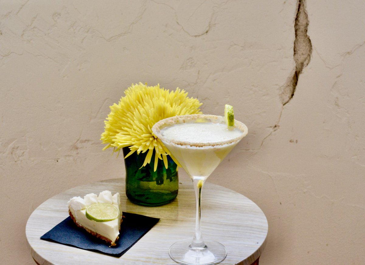 "Rarely do you get to drink you dessert, but when you do....enjoy!"

twistonit.com/post/key-lime-…