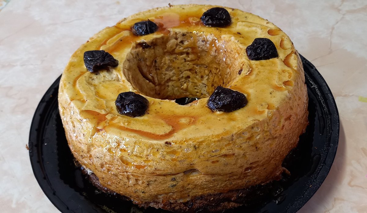 superelectrico's tweet photo. Dulces,Postres y Tortas tradicionales solo en @DulcesdeKasa 
Una muestra??
El Merengon de Ciruelas Pasas...!!
Queso de Coco....!!
Torta de Manzana...!!
Riquísimas 😋🤤
Pedidos con 24 horas de anticipación...
Sus ordenes también por aquí...
RT...Gracias 👍🏻 https://t.co/4Ghi42xDVm