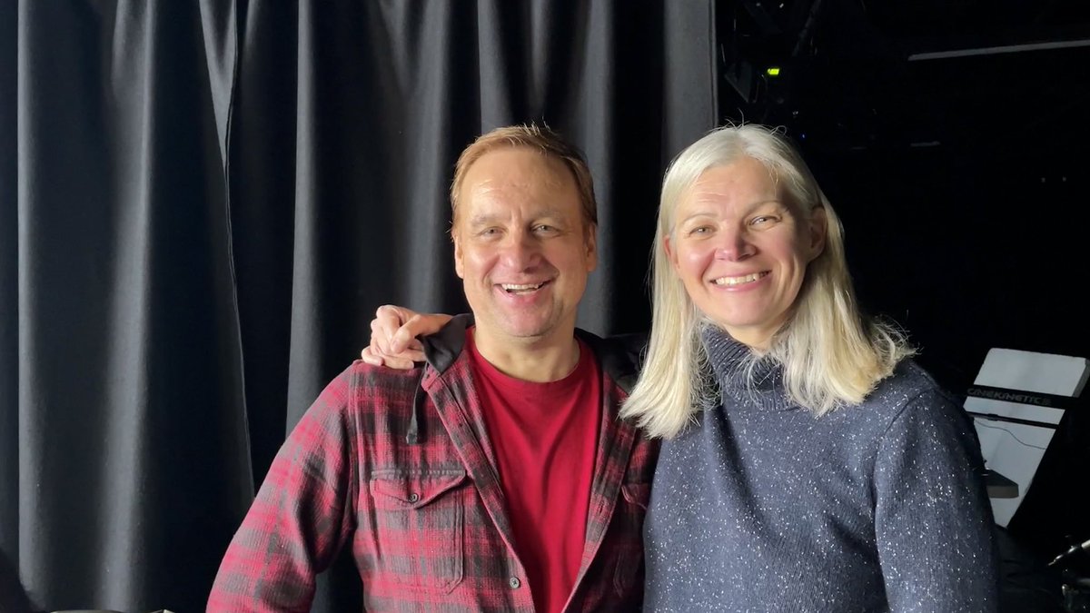 irvingact3's tweet photo. More pics from yesterday filming lead role on surreal horror DJKill #klatchstudio #Acton #westlondon @oakes_caroline plays my wife. Directed by @ANTONMAKON DOP Boyd Skinner @zuzatehanu @KellyEActress @network_actor @vshowcards @EliotJGHello  @EvoTalentLtd https://t.co/TiAWsjOBK8