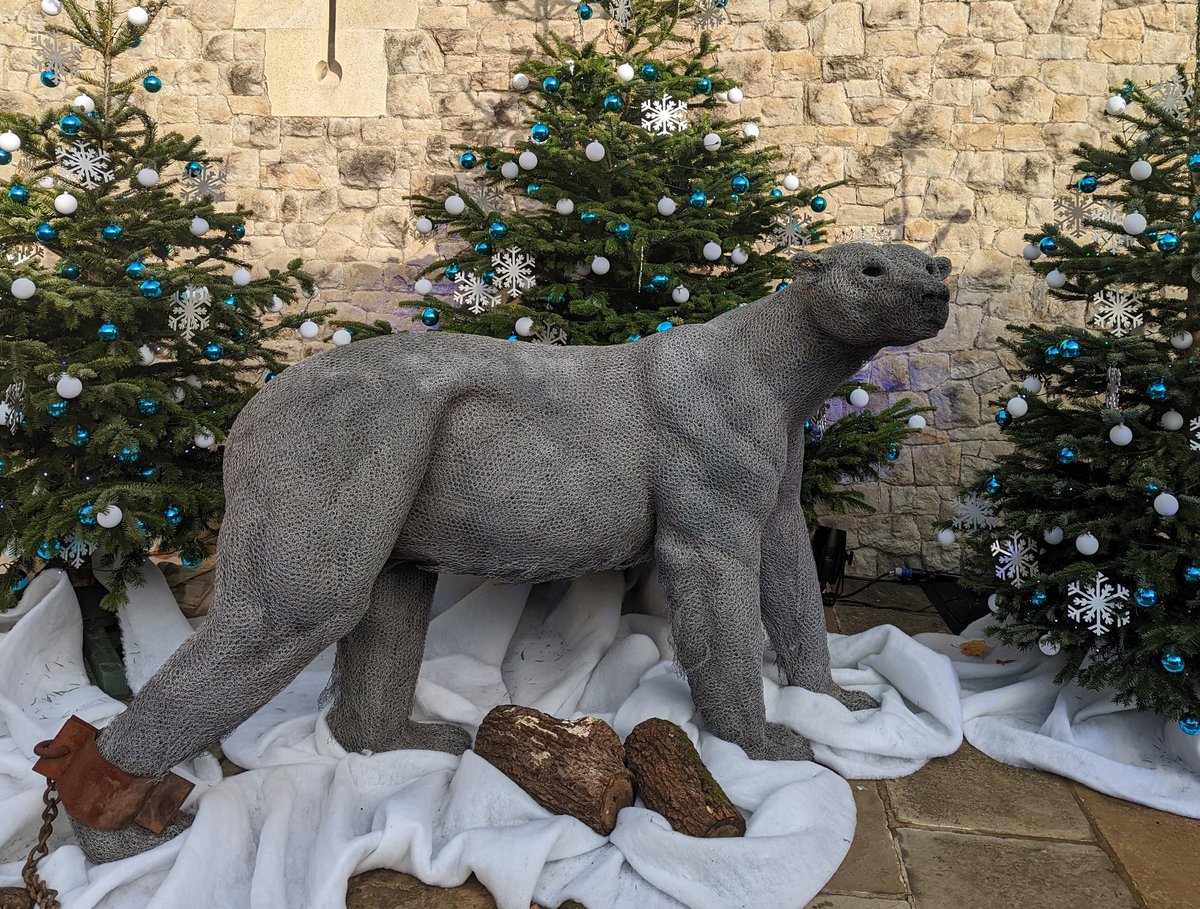 ARJ_Hawkins's tweet photo. Is it historically accurate for our polar bear to wear a crown? No.

Am I mad about it? Also no. https://t.co/hbPzWnEJYN