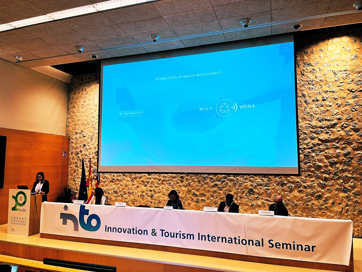 A la sessió III “Allotjament i eines tecnològiques per gestionar models de demanda sostenible” participa la Dra. Julia de Juan de <a href="/WirelessDNA/">Wireless DNA</a>, Javier Pérez de #fideltour, el Dr Jose Javier Ramasco de <a href="/IFISC_mallorca/">IFISC (UIB-CSIC)</a>, i Malvina Costela de Iberia en MEWS