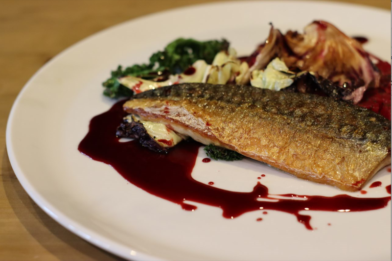We don't want to play down the melt-in-your-mouth mackerel fillet, the golden beetroot caponata, the grilled cabbage or the buttered new potatoes... but the red wine and honey vinaigrette? Oh my goodness! That colour, that flavour! loom.ly/JE60UhI #AutumnFlavours