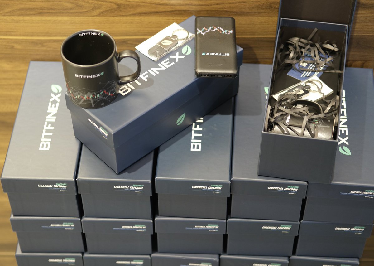 Stevedabitcoin (@stevedabitcoin) on Twitter photo 30 kişiye #Bitfinex hediye kutusu veriyorum güzel dostlarım.
Powebank, kahveniz için Fincan ve bir de anahtarlık var naçizhane 😇
<a href="/BitfinexTR/">Bitfinex TR</a> takipçilerine şimdiden hayırlı olsun 🙏 30 kişiye #Bitfinex hediye kutusu veriyorum güzel dostlarım.
Powebank, kahveniz için Fincan ve bir de anahtarlık var naçizhane 😇
<a href="/BitfinexTR/">Bitfinex TR</a> takipçilerine şimdiden hayırlı olsun 🙏