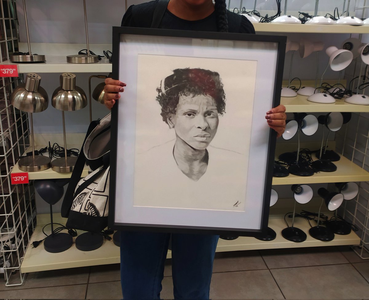 Wiseman79188533's tweet photo. Black Friday Sale still On ✍🏽
Text me via Whatsapp ☎️0780330696 
Quality Potraits ✍🏼✍🏼✍🏼✍🏼
|Takealot |#Djsumbody |Bonga |#ThisBodyWorksForMe |Xoli |East London|Mandisa |Zimbabweans |Mr smeg |Mr smeg |Royal AM |Mzwandile Masina |Constitutional court |Jali |Nqobile in SA |Nasty C https://t.co/HCX4f8IK0Z
