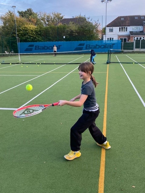 🎾TENNIS IS GOOD FOR BALANCE/HAND EYE COORDINATION/FITNESS/SOCIAL SKILLS & MENTAL HEALTH TO NAME A FEW! WHY NOT GET THE KIDS TO GIVE IT A TRY THIS SCHOOL HOLIDAY? 🎾 clubspark.lta.org.uk/BeechcroftTC/T…

#tennisplayerlife #mentalhealthmatters #sportbham #shirleysolihulluk #hallgreenbirmingham