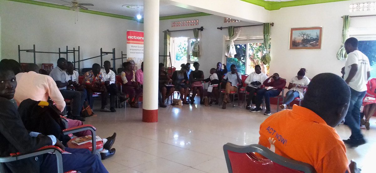 iam_johzey's tweet photo. Youth activists of kumi and Bukedea attending a digital advocacy and social media training at North East Villa.
#standingagainstcorruption https://t.co/qneY346hoF