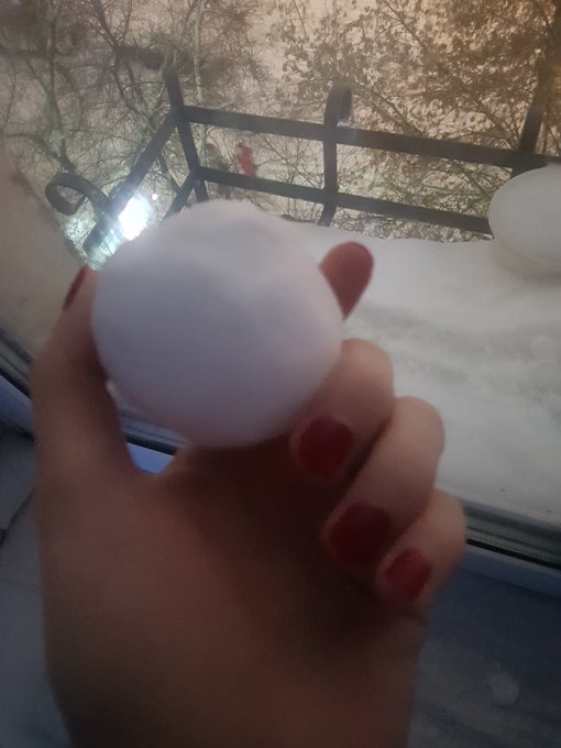 It snowed a lot today?
By the way, Streaming :3
https://t.co/4jkxNHSEDq https://t.co/eha9R0iYe9