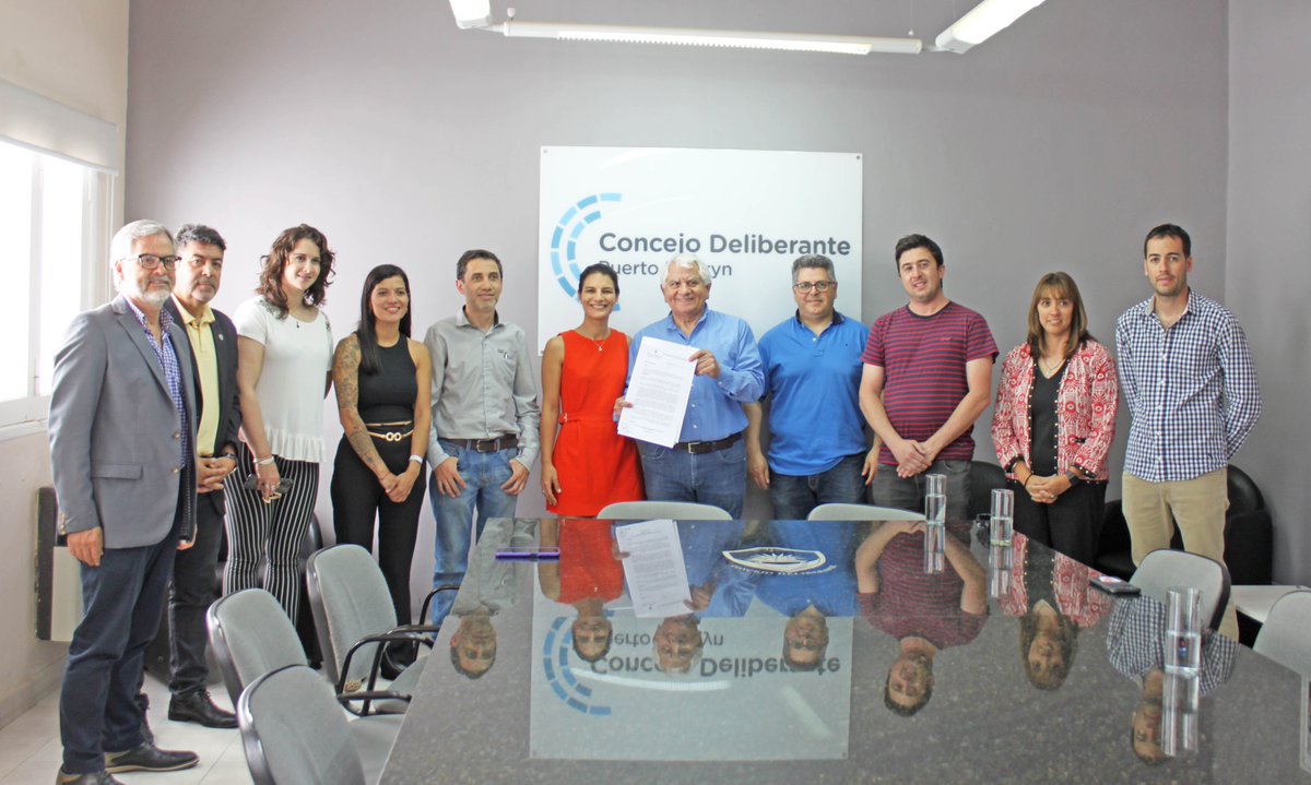 <a href="/CimaPatagonia/">CIMA Patagonia</a> recibió la declaración de interés, aprobada por el Concejo Deliberante de Puerto Madryn, sobre la segunda edición de EVENPa 2023 - , a realizarse en la ciudad los días 13, 14 y 15 del
próximo mes de abril.