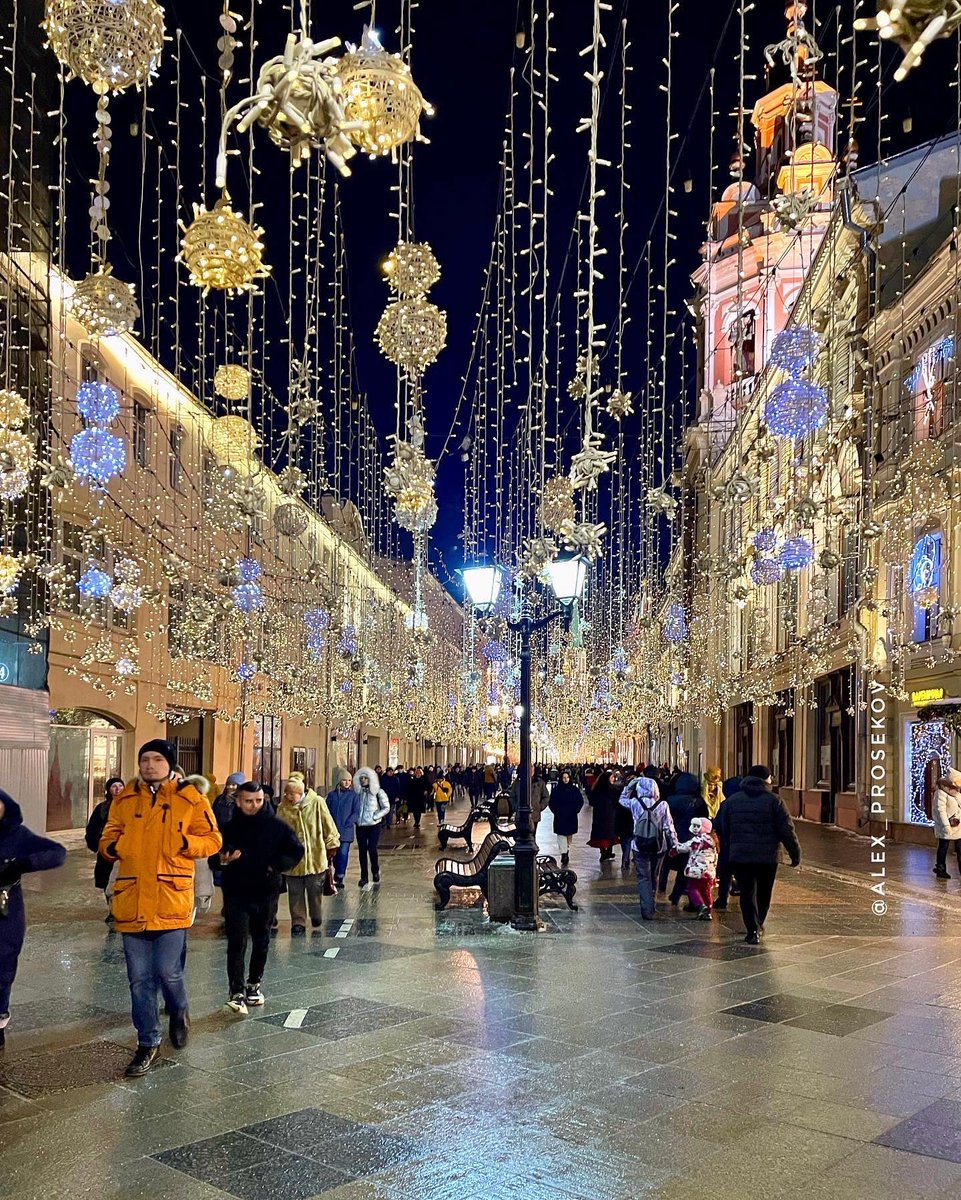 москва никольская зимой