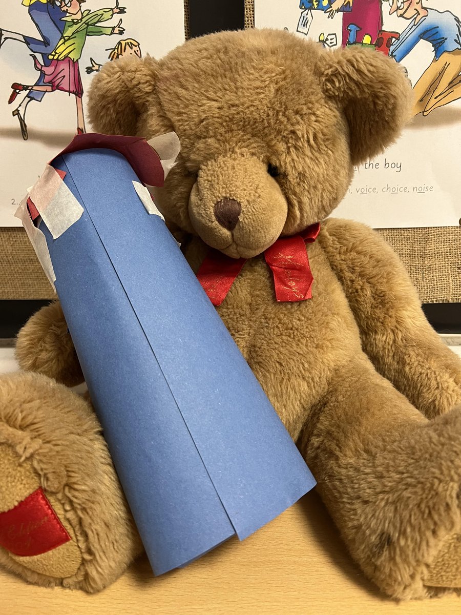BGS_LowerSch's tweet photo. We made the WORST possible water bottle, house, umbrella, shoes, dress and car for our teddy. We then explained why these are the WORST INVENTIONS EVER! #BGS_Year2 #BGS_collaboration #BGS_Science https://t.co/sLg5zyUxm9