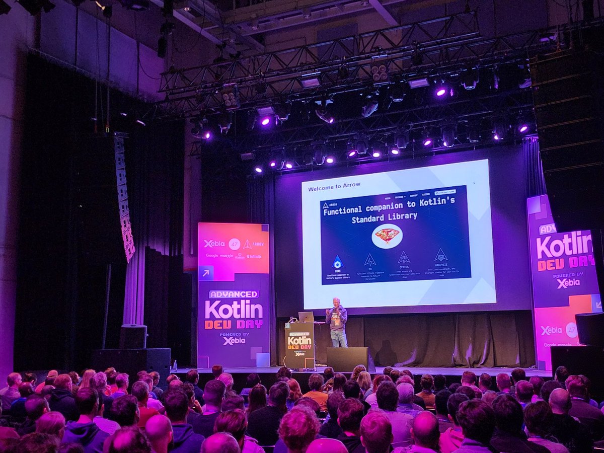 alexey_soshin's tweet photo. Thank you, @Xebia for organizing KotlinDevDay!
Besides great talks, it also gives an opportunity to meet some people from Kotlin community I haven't seen in years 😁 https://t.co/Hp8tU7i5vC