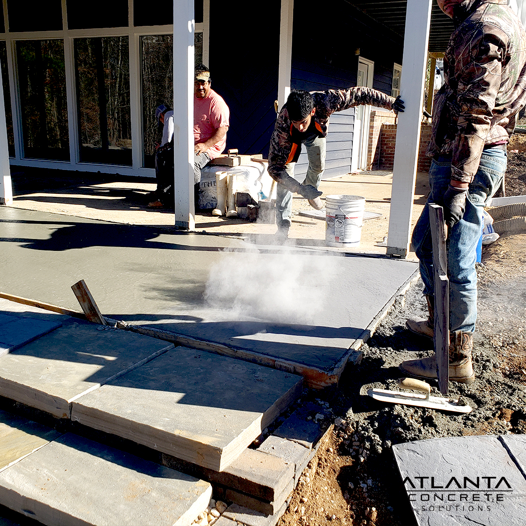 AtlGaConcrete's tweet photo. We provide high quality concrete work for all of your needs! Follow us for more examples of our great work!.   📞Call us for a quote today! (678) 554-4433
.

.
.
#concrete #construction #drivewayrepair #architecture #design #building #renovation  #contractor #home #concrete https://t.co/9sU8ojjNoZ