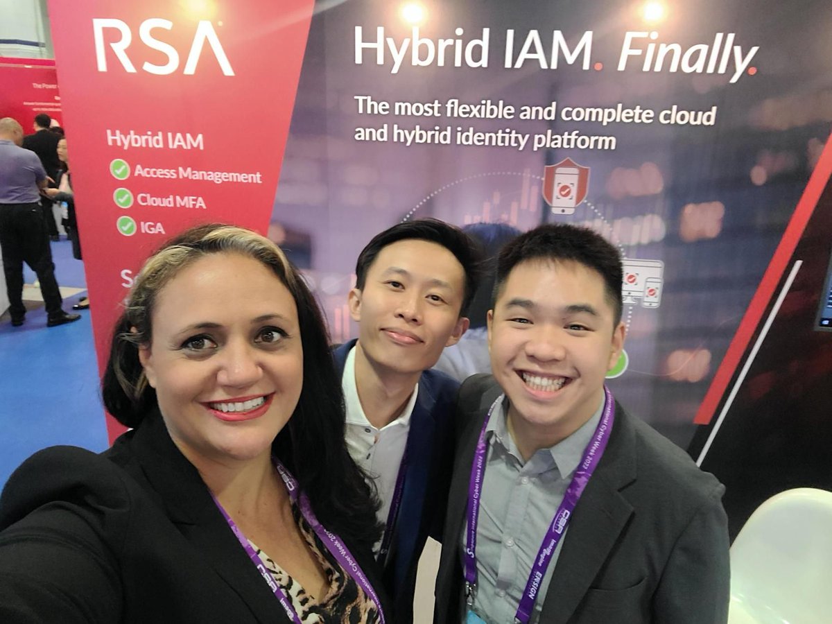 RSAsecurity's tweet photo. Today we're especially #grateful for our global team, customers, and partners. Thank you all for everything.

Our U.S. offices will be closed Thursday and Friday. We'll see you again on Monday. Until then, have a wonderful #Thanksgiving 🥧🦃🍁

https://t.co/KLM74pySwY https://t.co/k2xK5NjVIw