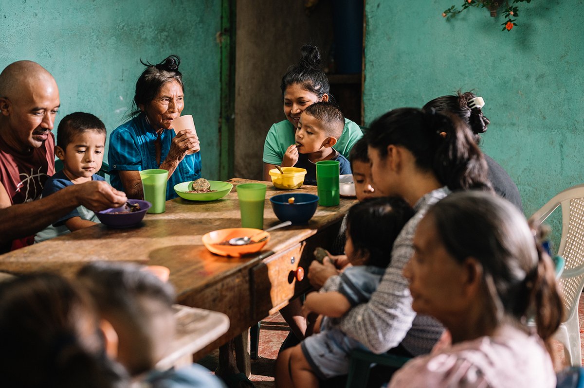 FoodForThePoor's tweet photo. Thanks be to God on this Thanksgiving Day. Today, we gather to offer our thanks to God for His grace, goodness and mercy. We are deeply grateful for every blessing that has come our way. May you celebrate with gratitude and have a joyous and grace-filled Thanksgiving. https://t.co/ne5jnGsLkL