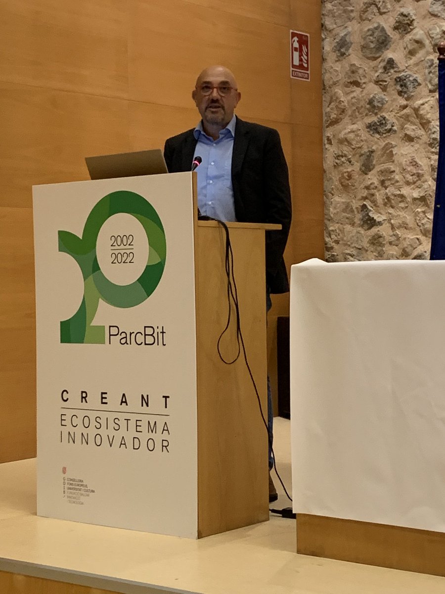 . @zunigaedu acomiada la jornada del seminari #into2022 

Les dades ens ajuden a entendre qui som i com podem ajudar a les persones 

<a href="/Vicepres_GOIB/">Vicepresidència GOIB</a> <a href="/FundacioBit/">Fundació Bit</a> <a href="/toniroig/">Toni Roig-Cuart</a> <a href="/jpyllanes/">Juan Pedro Yllanes</a>