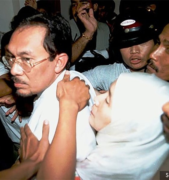 azimm_ariff's tweet photo. Perjalanan jauh dah sampai hujungnya. Ada yang belum selesai. Teruskan perjuanganmu. https://t.co/NpUvrqsHJf