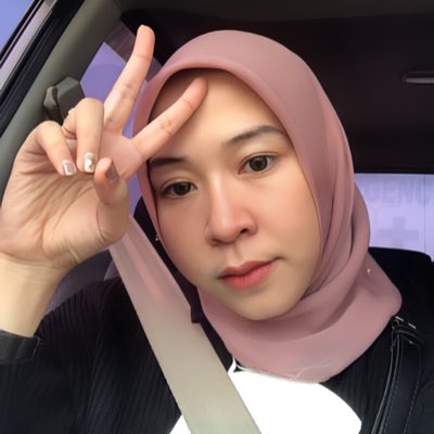 wiwindyputrii's tweet photo. #NewProfilePic https://t.co/Gv8wuwY4Qd