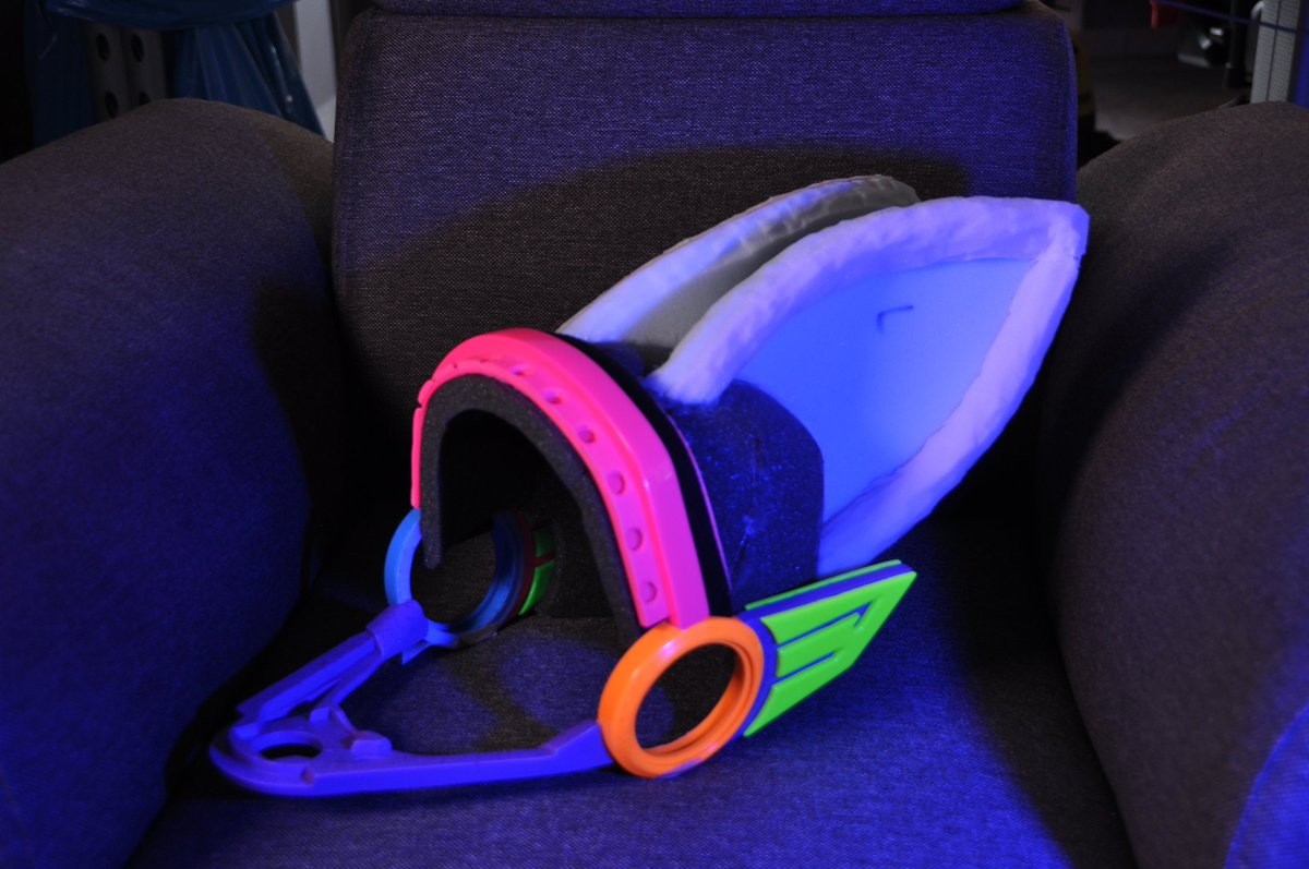 Sneak peak from working on our new protogen - R@in 💙❤️💚💜💛

Do you like an idea of rainbow protogen? 💫

#protogen
