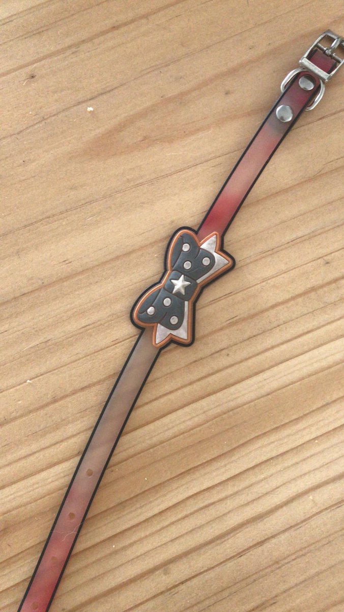 Encontré un gatito en Parque Bustamante. Van fotos por si alguien lo reconoce. Creo que es macho (nunca he tenido gatos y con la castración no es tan fácil saber). Por favor Twitter haz tu magia para encontrar su hogar. Por favor RT <a href="/clubgaterogrupo/">Fundación ClubGatero</a> @AdopGatosChile