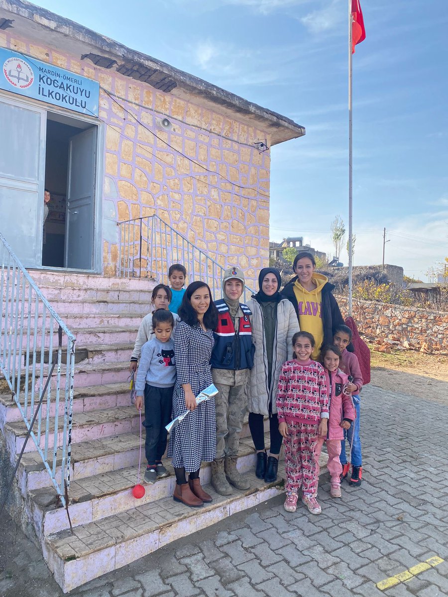 Her zaman yanımızda olan sevgili Ömerli Jandarma Komutanlığı’na teşekkür ederiz. İyi ki varsınız! ❤️