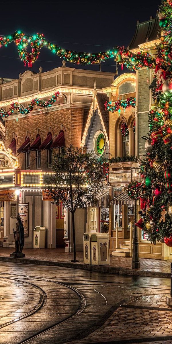 Noel’de Londra manifestliyorum zaten başka türlü olmaz