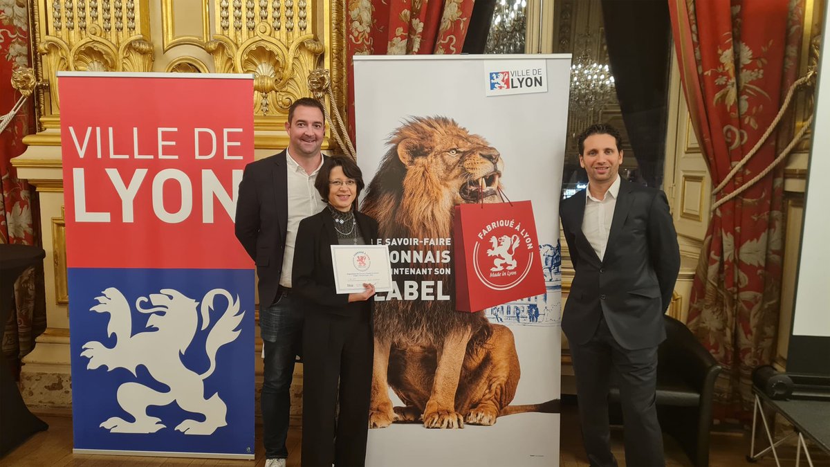 WAS LIGHT tweet media