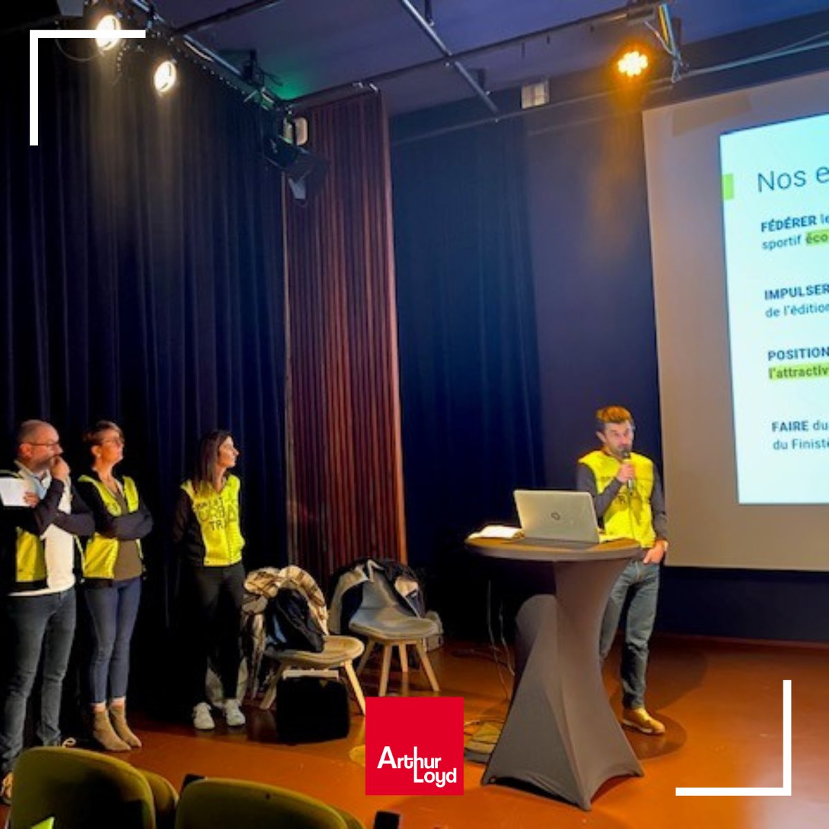 Hier soir, nous avions rendez-vous à la soirée de lancement exceptionnelle du Brest Urban Trail aux <a href="/capucinsbrest/">Les Ateliers des Capucins</a>.

L'occasion d'apprendre les éléments clés avant le top départ de la troisième édition du <a href="/bresturbantrail/">Brest Urban Trail</a> les 8 et 9 avril 2023 ! 

#trail #brest #sports #Bretagne