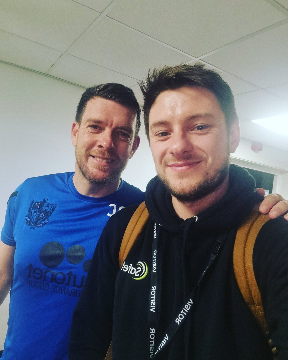SafetyFirstUK's tweet image. MD Will Dooley with @OfficialPVFC Manager Darrell Clarke while on site last week 🙌🏼 

#SafetyFirst #compliance #legionella