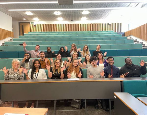 👩‍🎓 Careers programme wins regional recognition for boosting graduate recruitment in Leicester #recruitment #graduate #leicester tinyurl.com/2hck9vsh