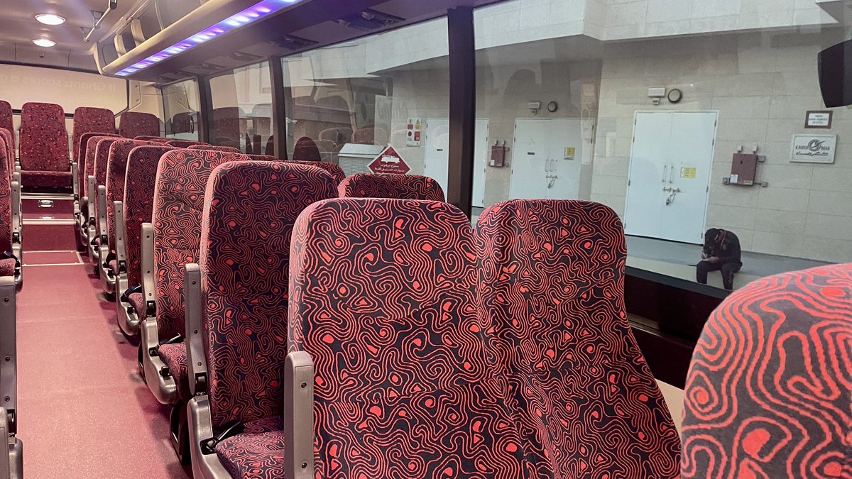 GhanaBlackstars's tweet image. #BlackStars Team Bus getting ready to leave the Team Hotel🇬🇭 

#FIFAWorldCup | #TeamGhana | #Qatar2022