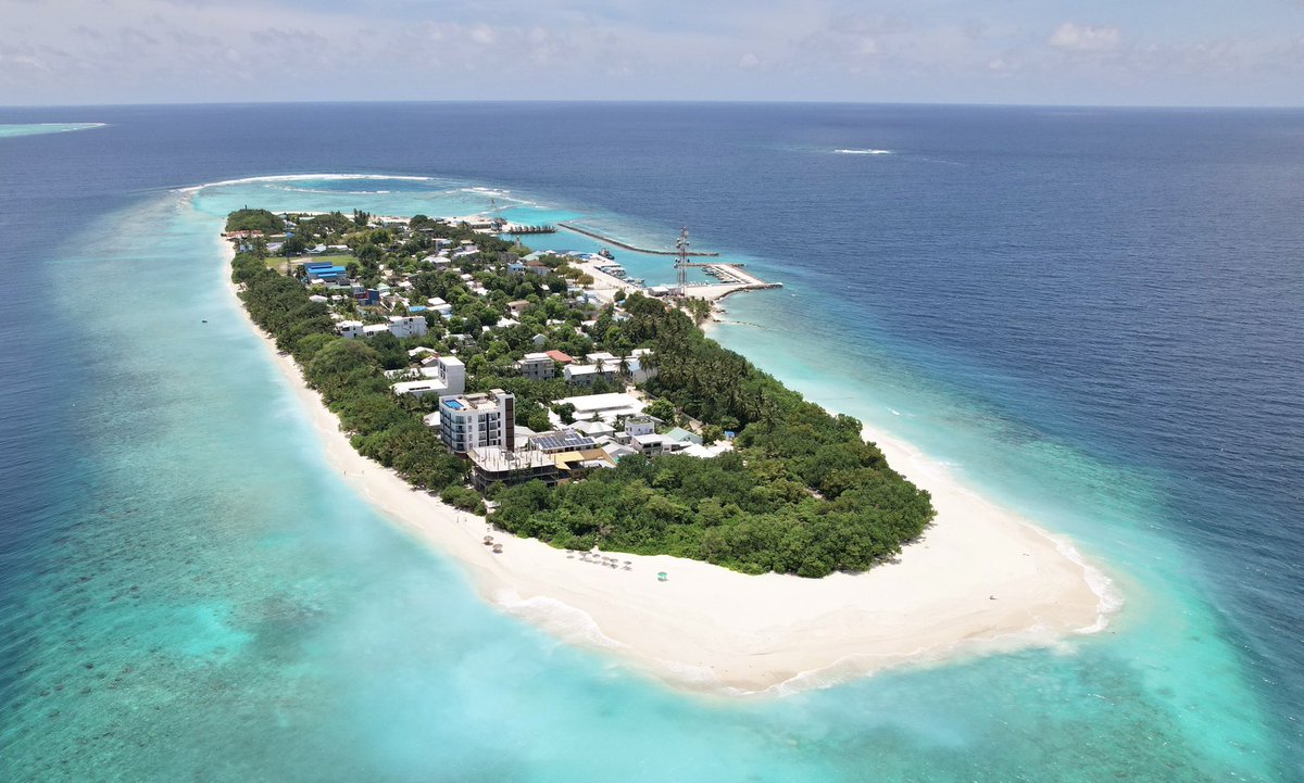 Abdulla Nasheed (@kaaniablo) on Twitter photo Signed agreement with Ukulhas Council to develop a 250 bed City Hotel. <a href="/ibusolih/">Ibrahim Mohamed Solih</a> <a href="/Mausoom_Maus/">Abdulla Mausoom</a> <a href="/visitmaldives/">Visit Maldives</a> <a href="/aasisaleem/">Asi saleem</a> <a href="/MoTmv/">Ministry of Tourism and Environment</a> #guesthousetourism Signed agreement with Ukulhas Council to develop a 250 bed City Hotel. <a href="/ibusolih/">Ibrahim Mohamed Solih</a> <a href="/Mausoom_Maus/">Abdulla Mausoom</a> <a href="/visitmaldives/">Visit Maldives</a> <a href="/aasisaleem/">Asi saleem</a> <a href="/MoTmv/">Ministry of Tourism and Environment</a> #guesthousetourism
