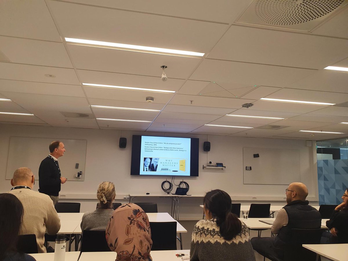 Digital Innovation for Growth tweet media