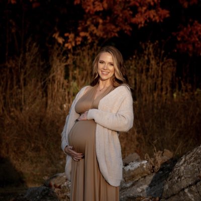 NicholeDerf1's tweet photo. #NewProfilePic https://t.co/YEqb204J9v