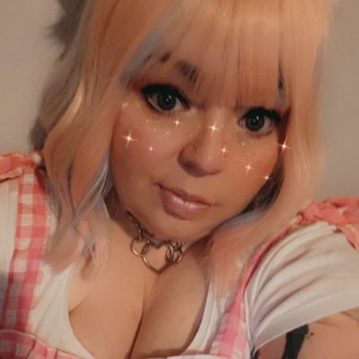 KittyCosplay33's tweet photo. #NewProfilePic https://t.co/LV3Ps6kZ53