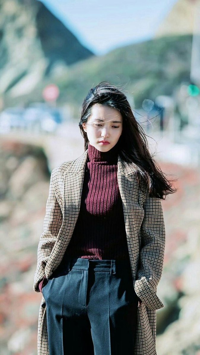 Aurorain_'s tweet photo. Silent like a candy🍬 https://t.co/xHUVFz6PYz