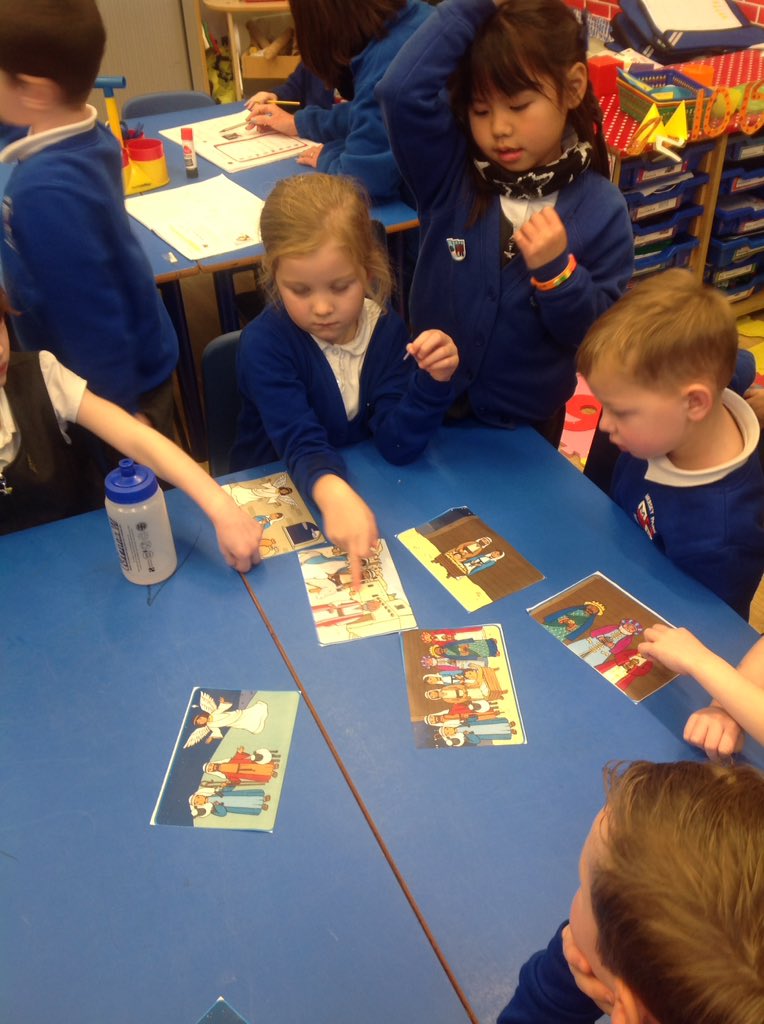 MPPS_Wirral's tweet photo. Year 1 have been learning about the Nativity story in R.E, this afternoon. We know that we celebrate Christmas because it is the day that Jesus was born. ⭐️ #MPPSRE https://t.co/TcXlsUXNwp