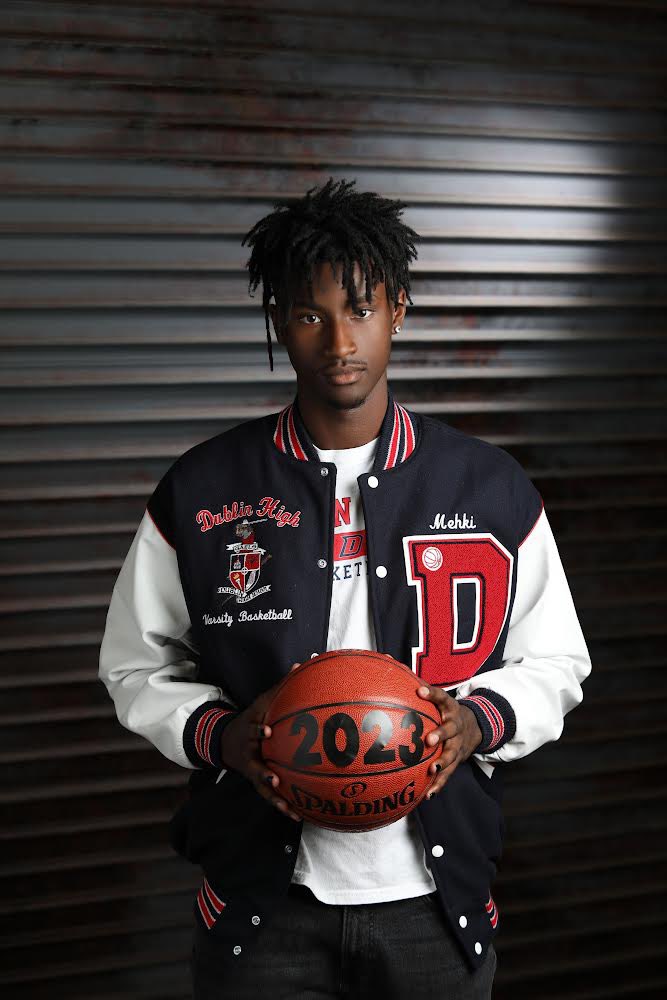 Thomas2023Mehki's tweet image. Senior campaign ✊🏾💯 Let’s go @HoopsGaels @thereallmt3 #basketball #highschool #3levels 🏀