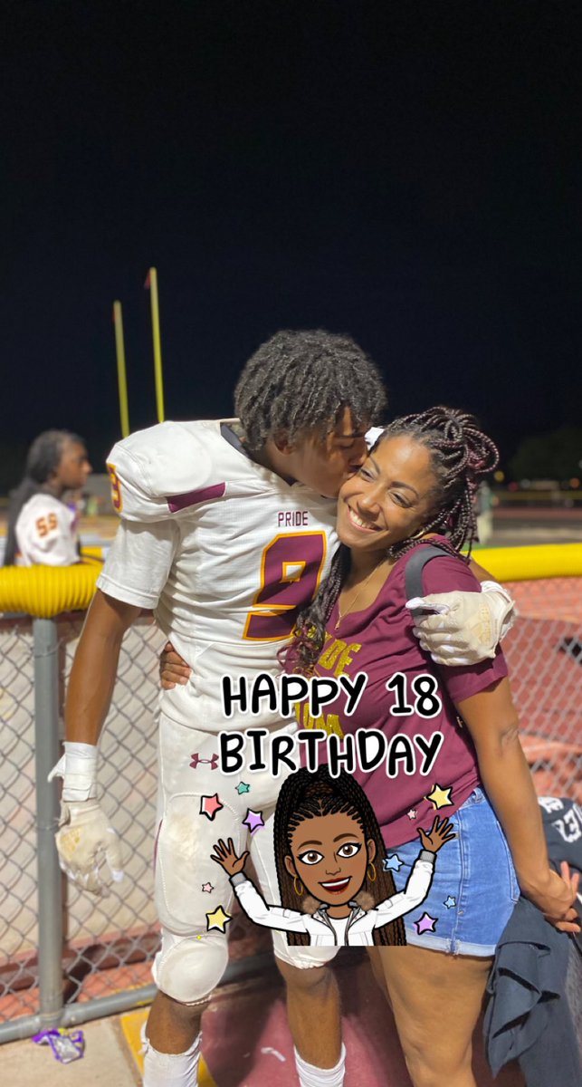 reetamae51's tweet photo. Happy 18th Birthday to my favorite DB @AmirMiller18 and Happy Thanksgiving to all! https://t.co/UYCYeDdqOM