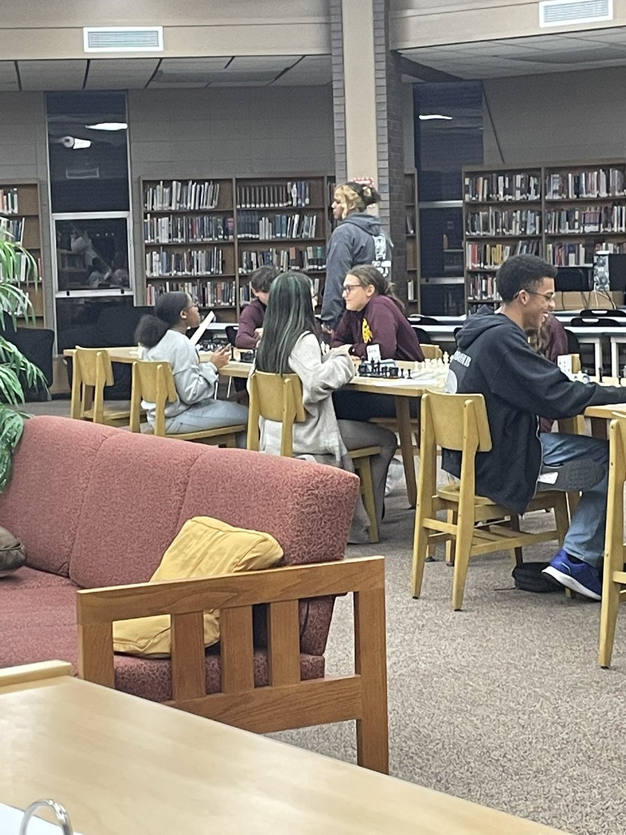 EPCHSVB's tweet photo. So happy to watch our brainiac @MeadowTerry1 compete in her Chess meet this past Monday! Proud of you kid! #raiderpride #chessmeet #proudtobeEP https://t.co/sbQMDTt4Rn