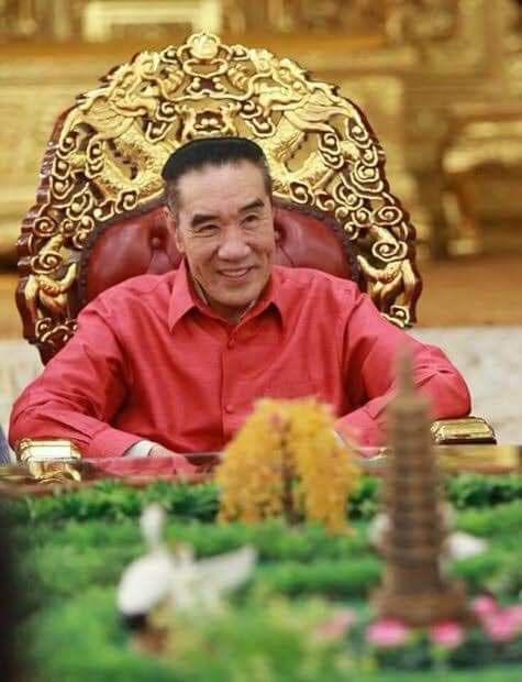 somรรรร์ tweet media