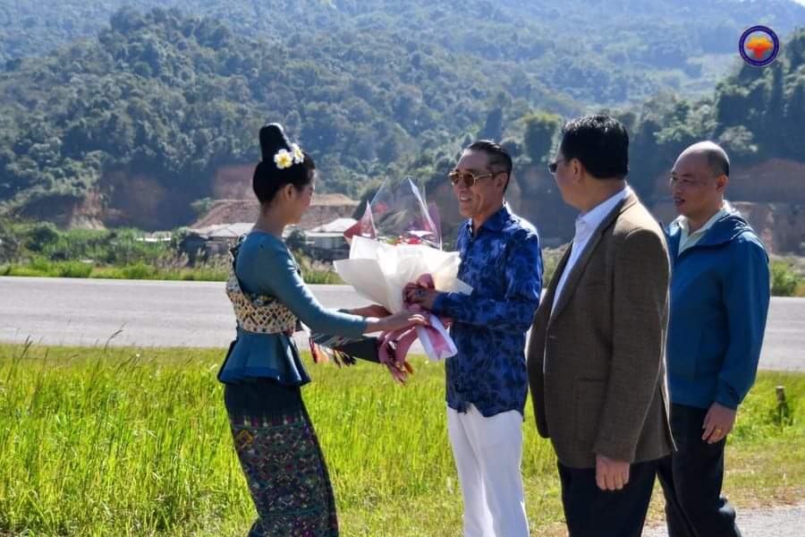somรรรร์ tweet media