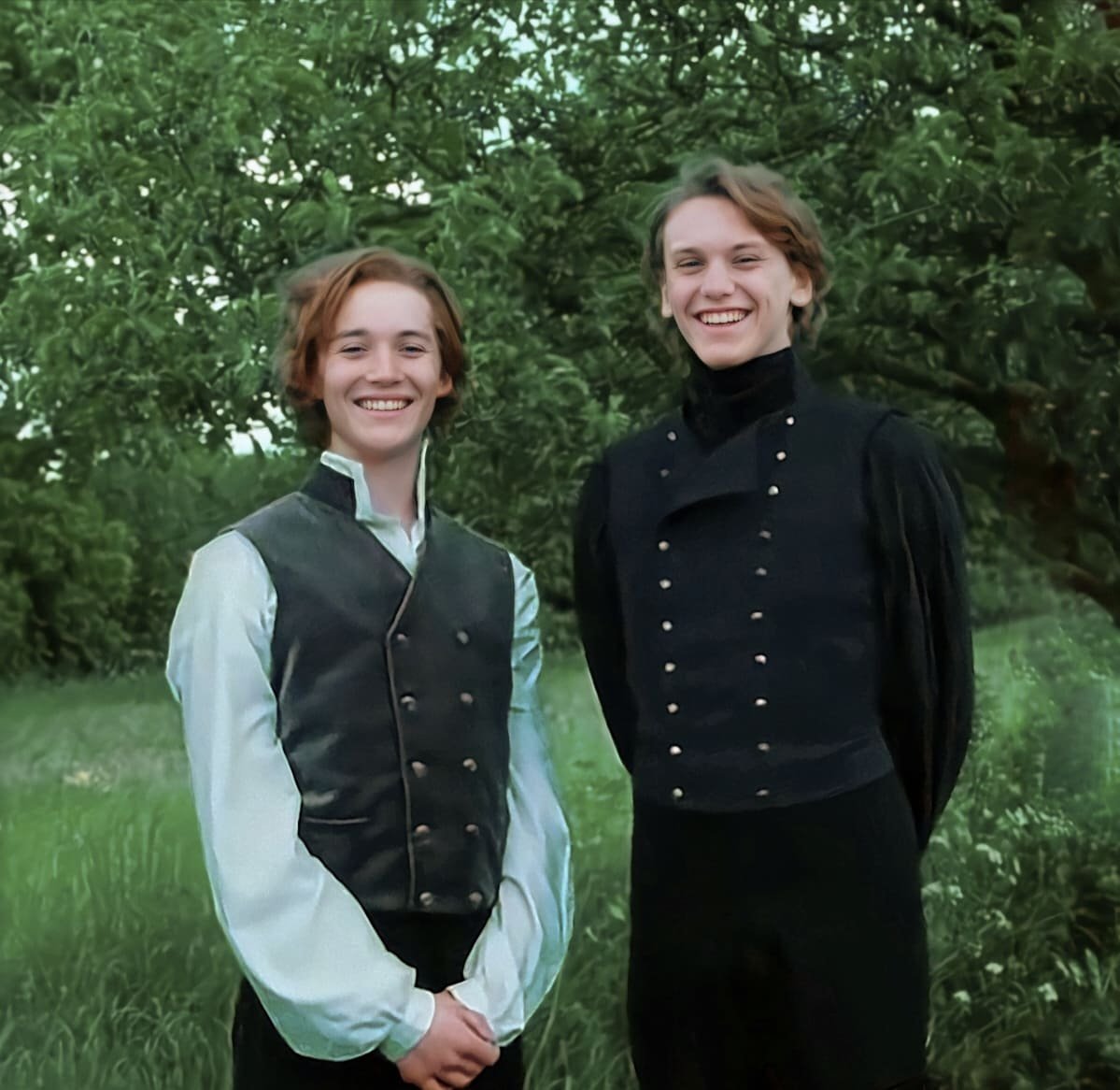 ArthurChaps's tweet image. they are happy because they know love is real