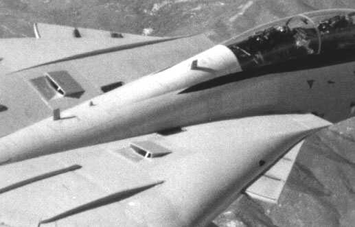 exyspear's tweet photo. @kadonkey I remember the side veins on the F14A , sadly they were removed in later models due to complexity and maintenance problems and replaced with some RWR antenna's https://t.co/Tl4B4qtJ2t